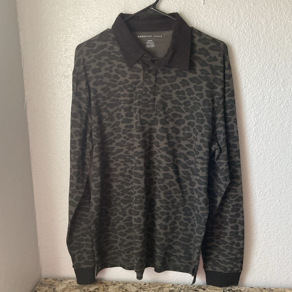 🎁American Eagle Black and Gray Oversized Polo NWOT